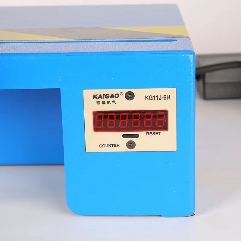 Electric Stapler Heavy - เครื่องเย็บกระดาษไฟฟ้าแบบใช้ลมแรงดันสูง หัวคู่ โครงสร้างโลหะ ความจุ 200 แผ่น